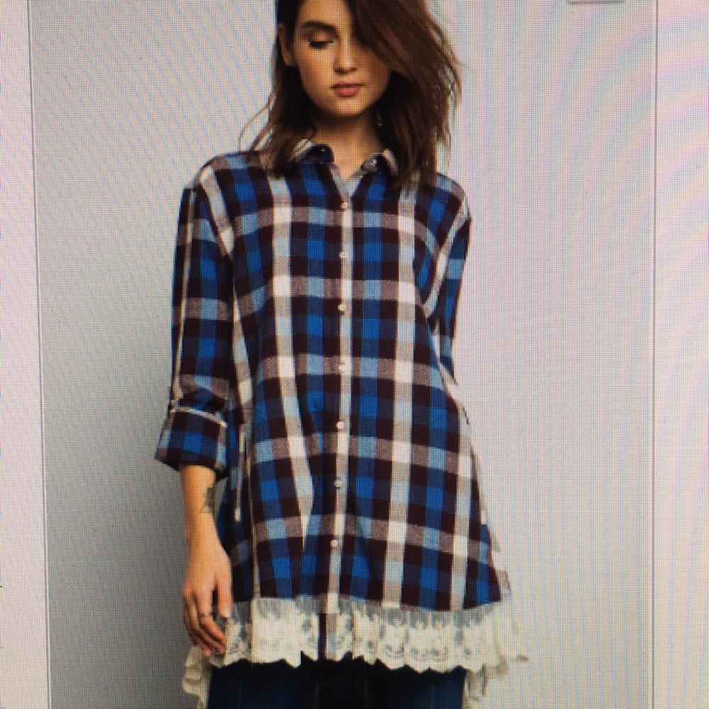 Ladies Plaid Lace Top
